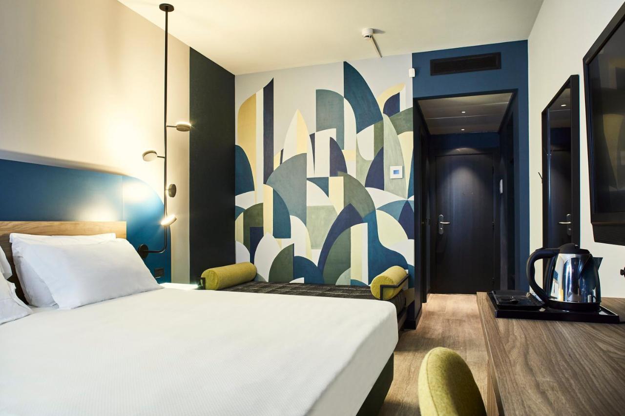 Aurelia Hotel 4*